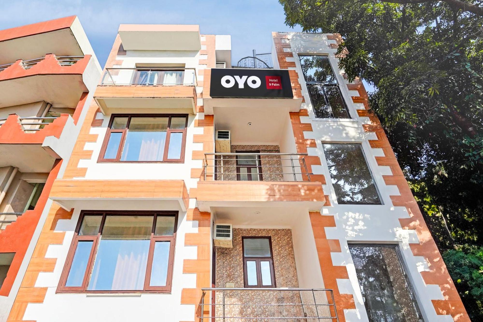 Super Hotel O Palm Dehradun Luaran gambar