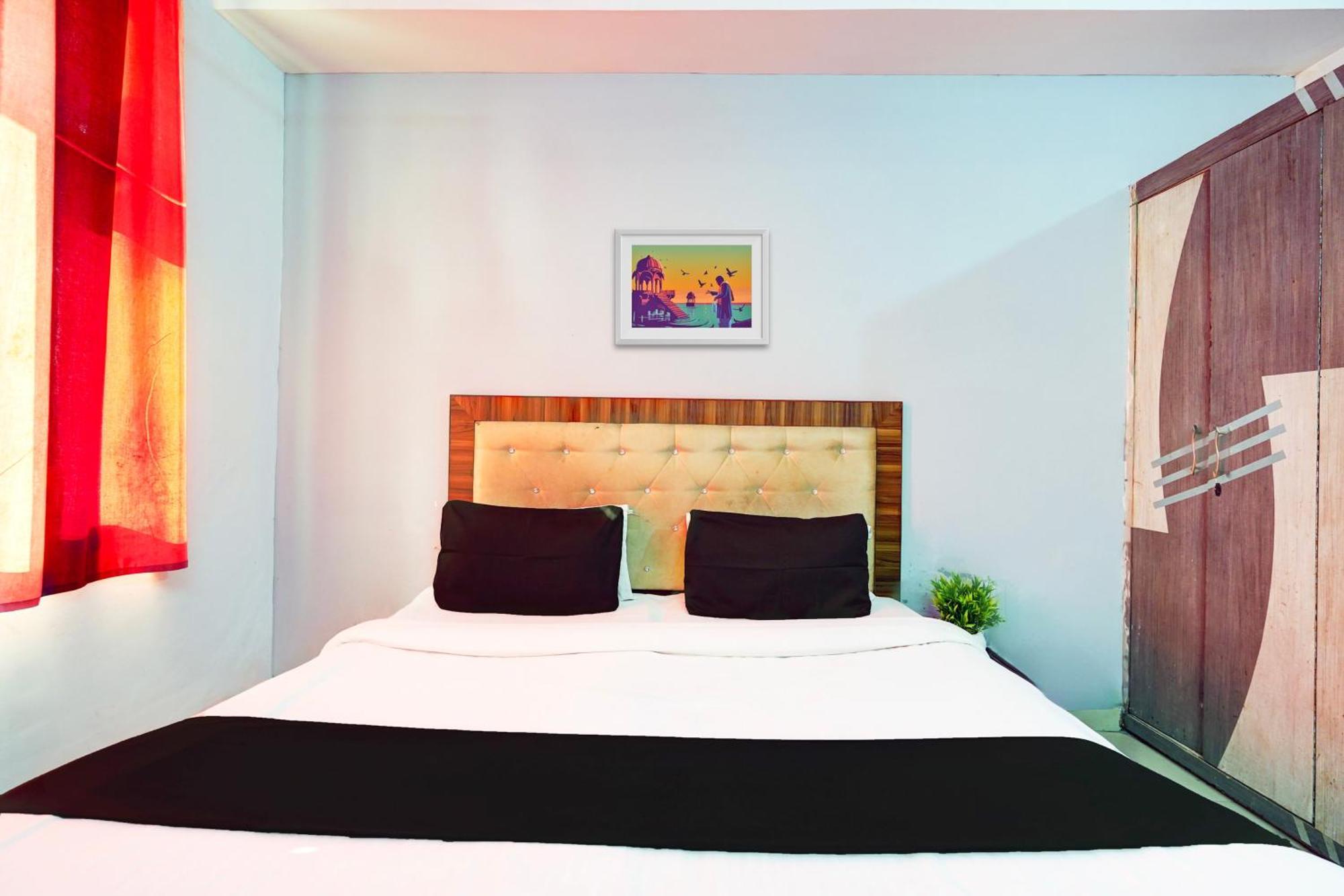 Super Hotel O Palm Dehradun Luaran gambar